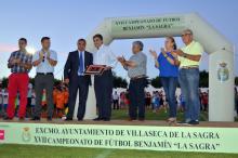 García Remón recibe reconocimiento Leyenda Fútbol Español_clausura villaseca 609j (1)